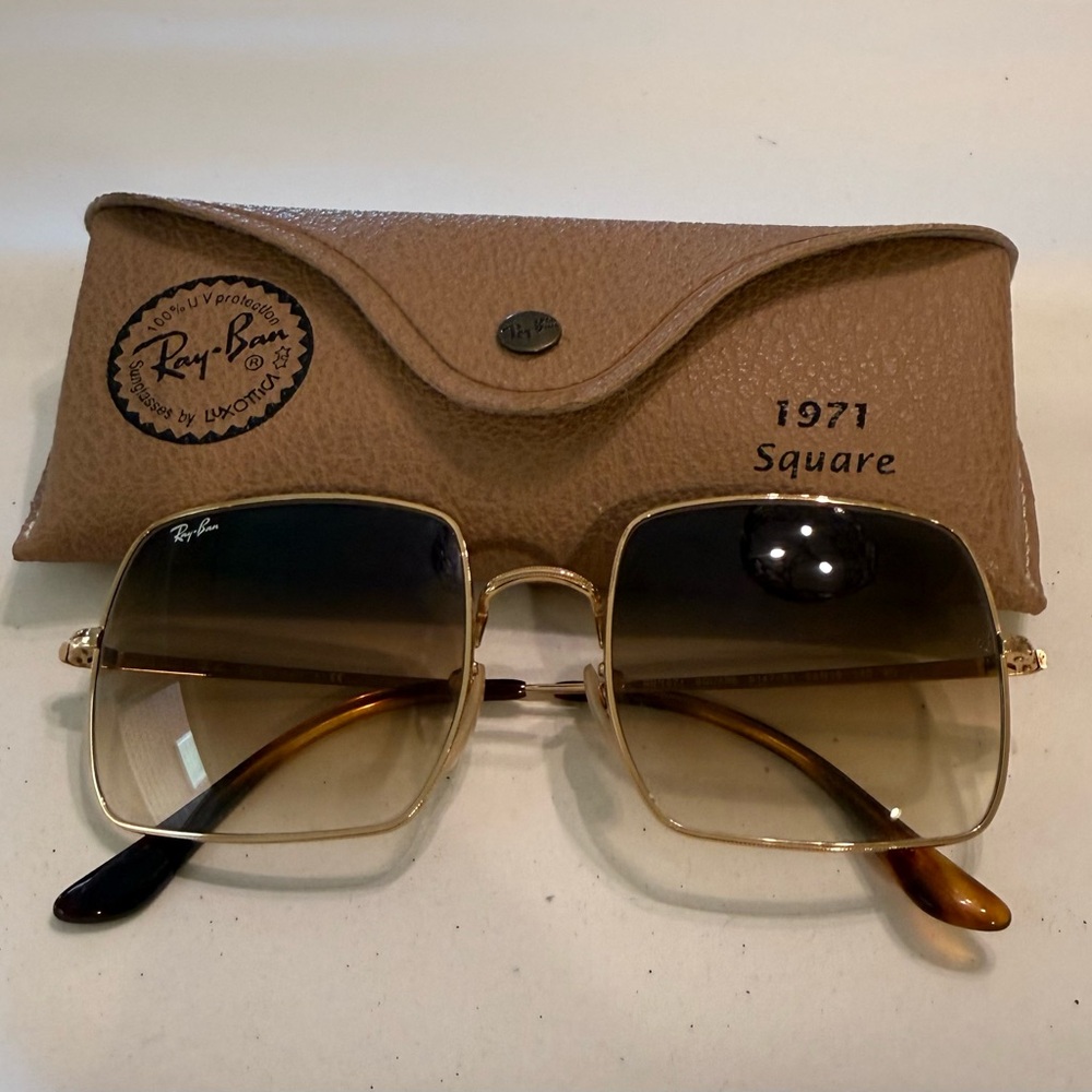Ray-Ban Gold Square Sunglasses with Tan Case. Square 1971 Classic